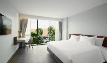 Superior room at Centara Life Hotel Bangkok Phra Nakhon