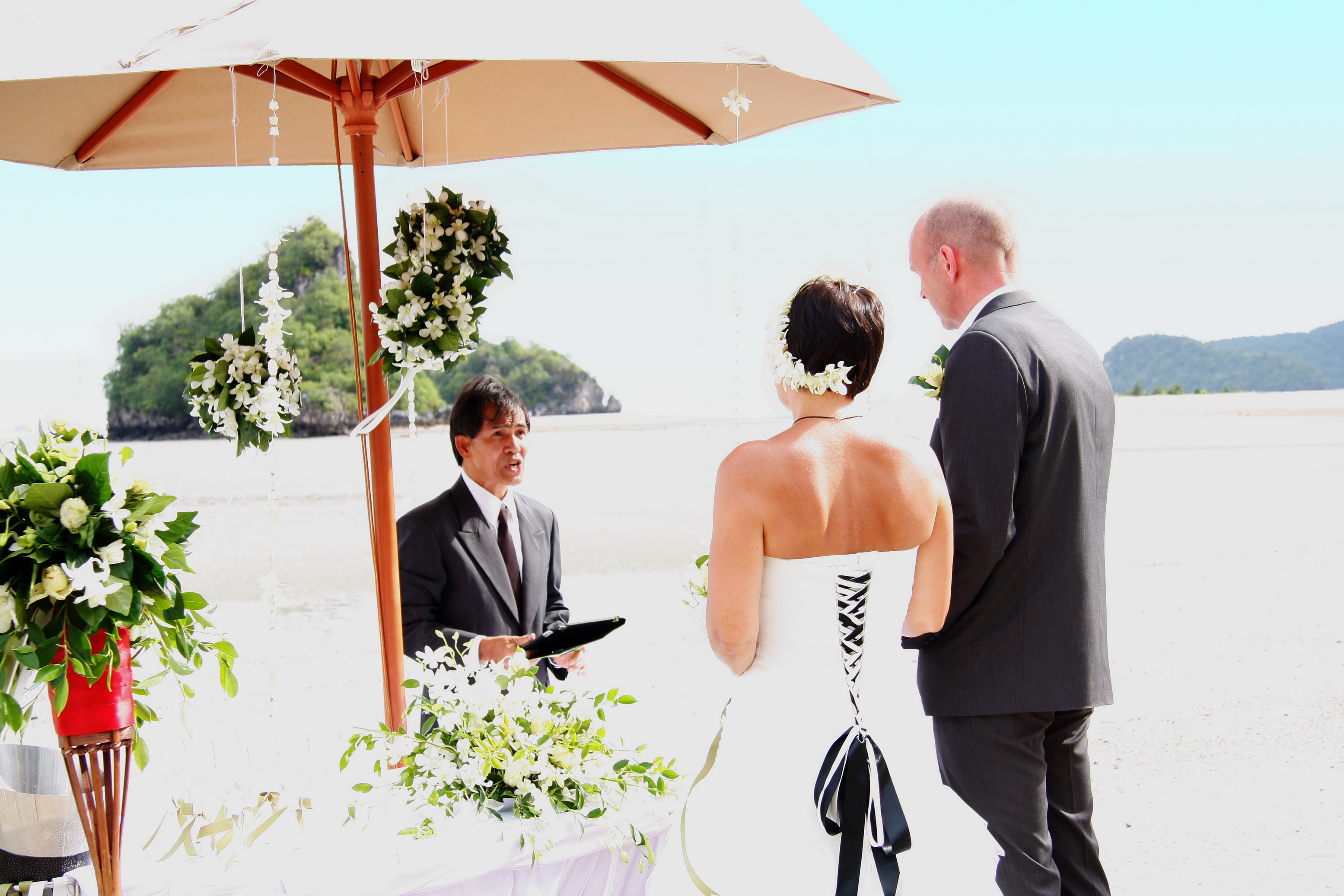 Weddings at Centara Anda Dhevi Resort and Spa Krabi
