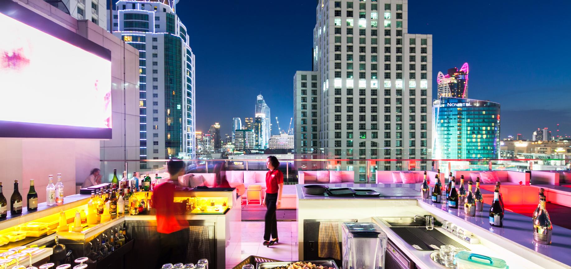 Walk rooftop bar