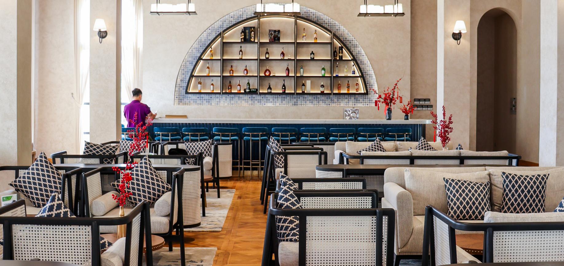 	cmv-el-salon-bar