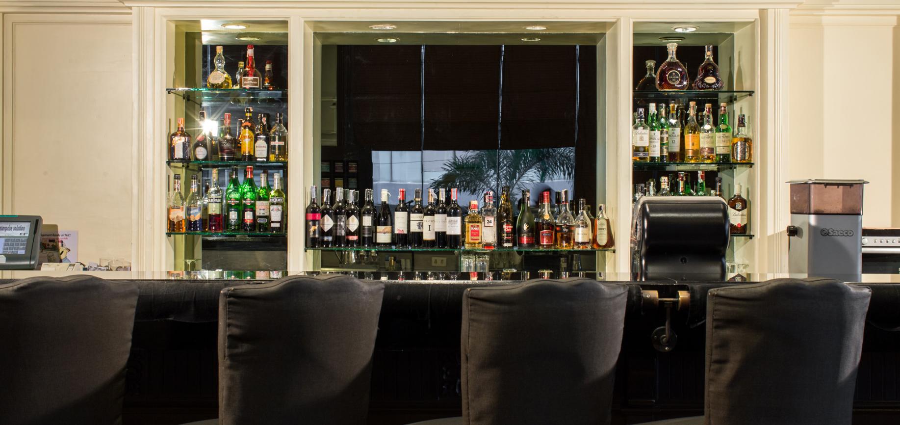 Lobby Bar at Centara Riverside Hotel Chiang Mai