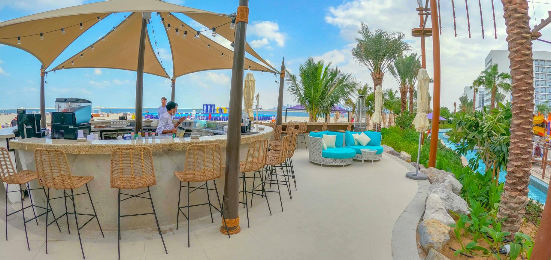 Waves Beach Bar
