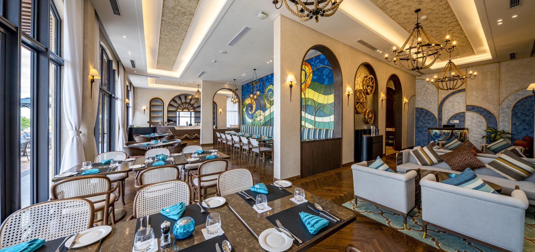 Familia Lounge at Centara Mirage Resort Mui Ne