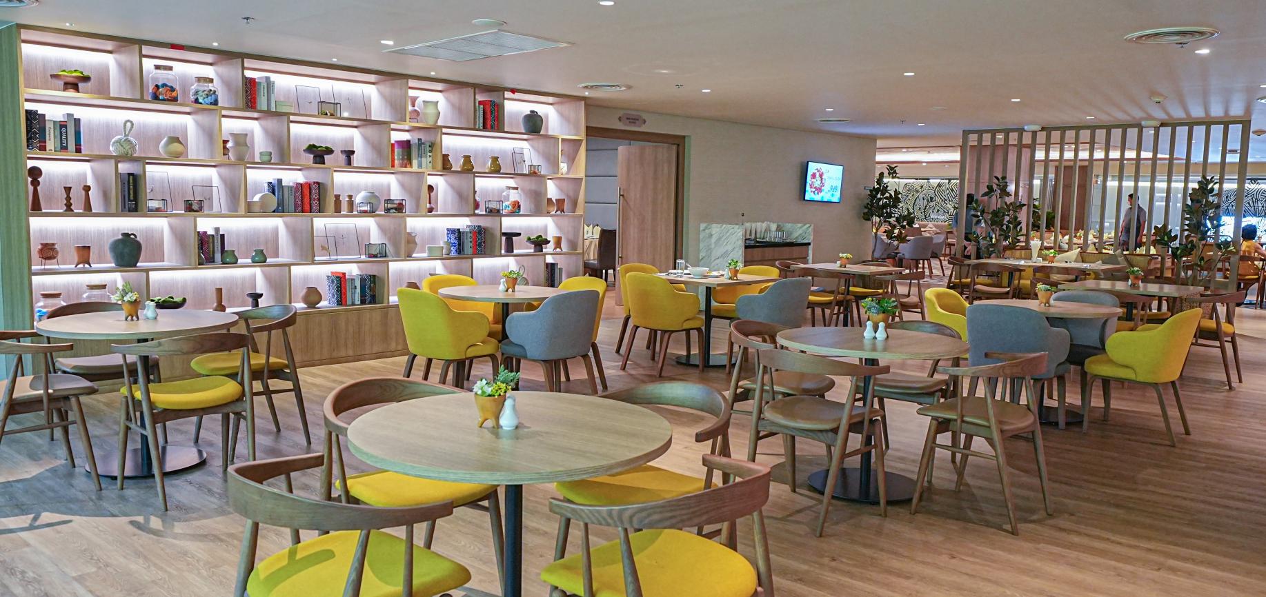 Publico Restaurant at Centara Udon Thani