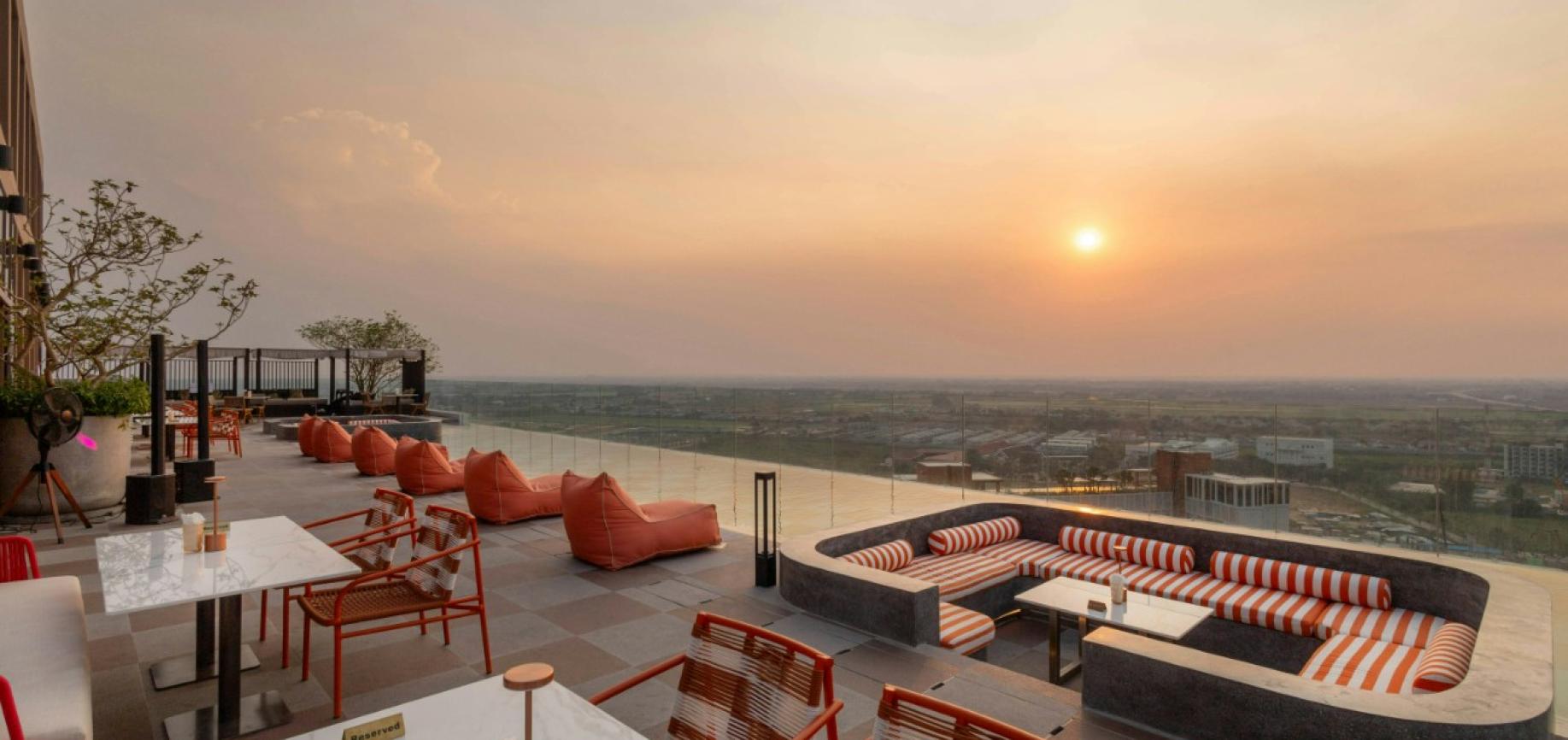 Rooftop Bar at Centara Ayutthaya
