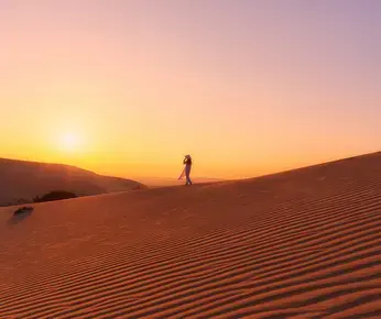 red-sand-dunes-mui-ne