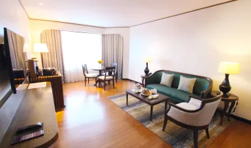 Junior Suite at Centara Udon