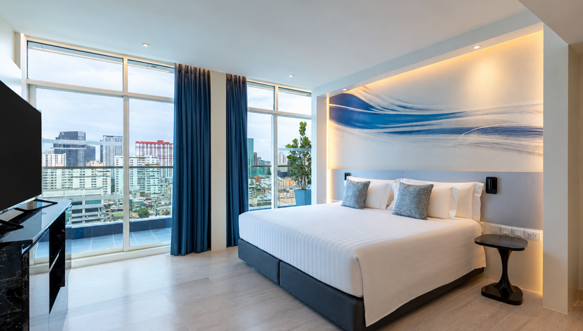 CWB Metro Suite 1