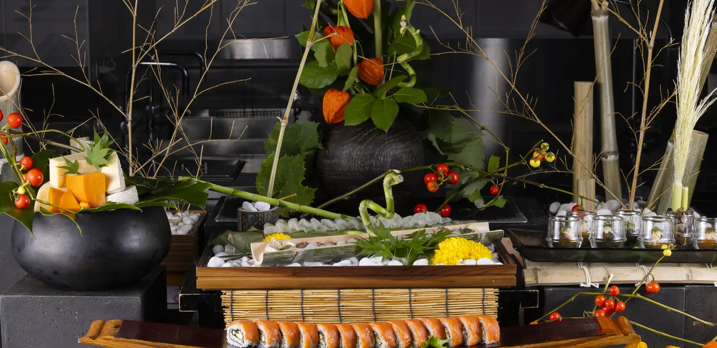 Autumn Lunch & Sweets Buffet