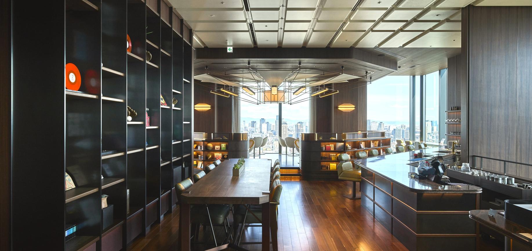 Smoke & Spin Lounge at Centara Grand Hotel Osaka