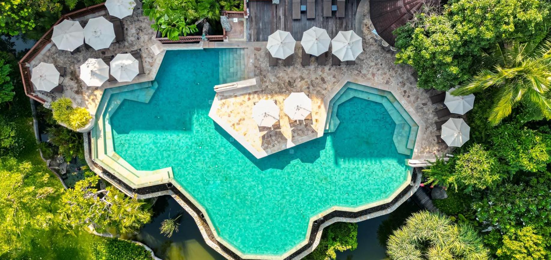 cpbr splash pool bar