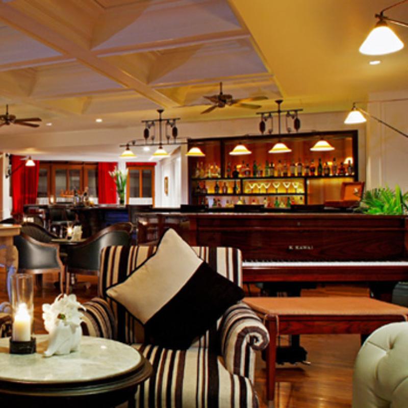 bar