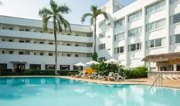 Centara Life Hotel Mae Sot
