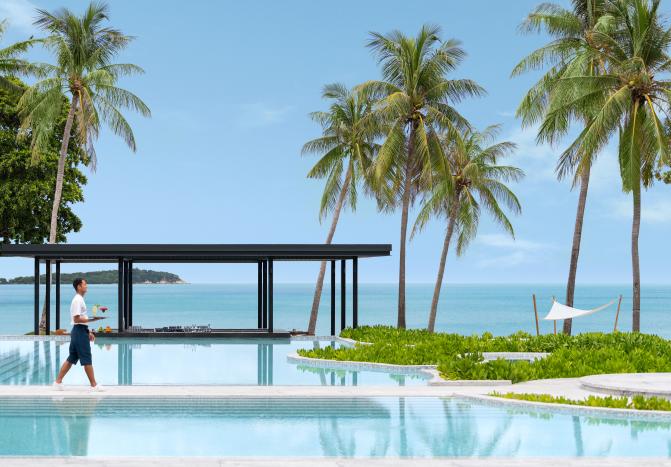 Pool Bar