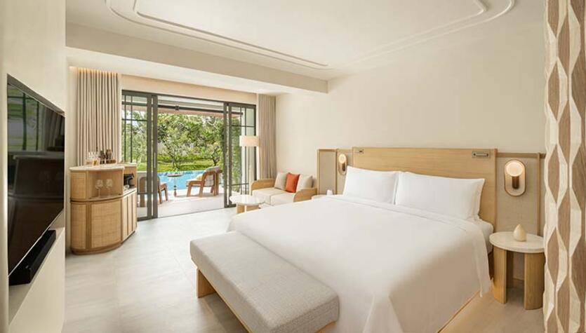 Deluxe-Pool-Access at Centara Reserve Samui 