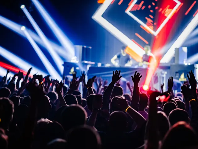 Experience Nightlife in Ao Nang