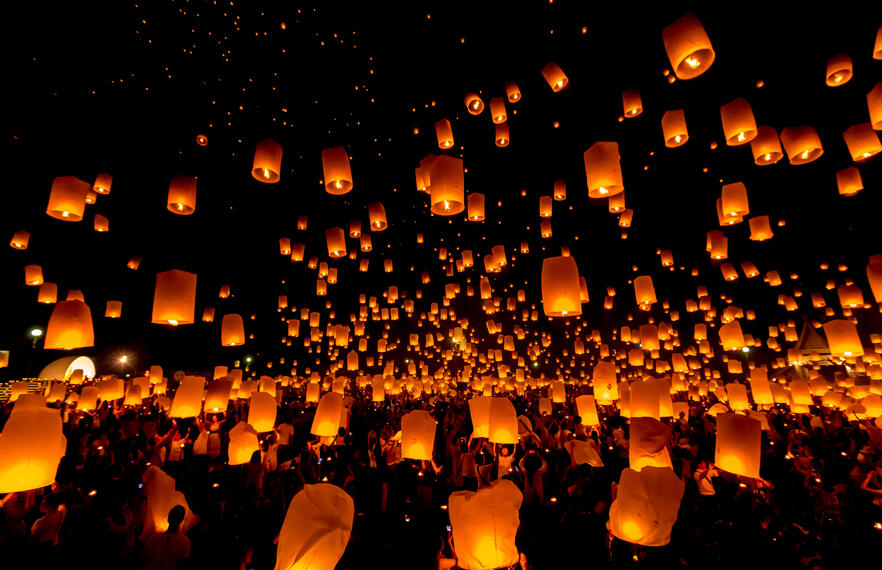 The most specular lantern festival in Thailand: Yee Peng 